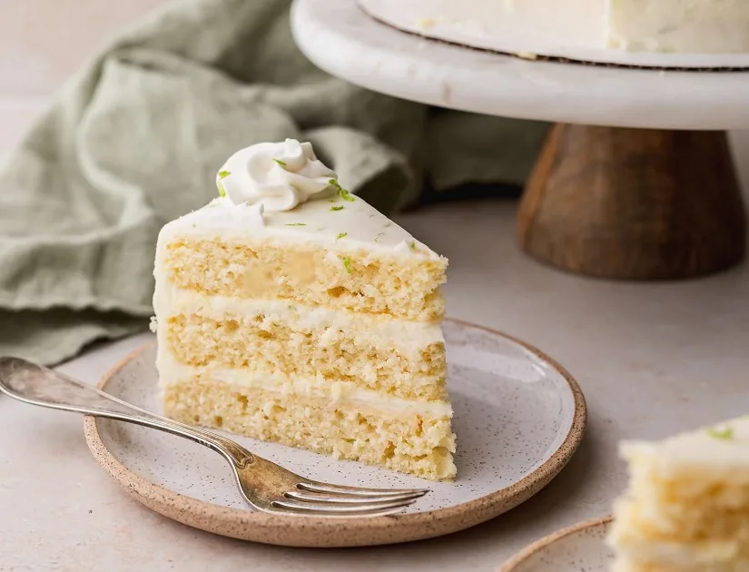 phu-gia-lam-banh-kem