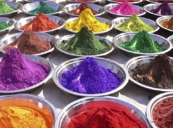 Phụ gia tạo màu thực phẩm