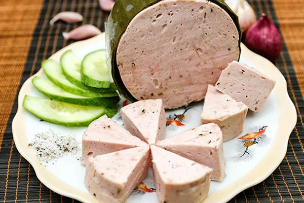 Giò chả dai ngon nhờ phụ gia chuẩn