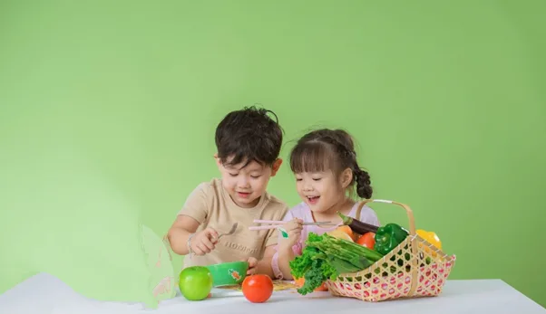 Trẻ em ăn phụ gia có sao không?