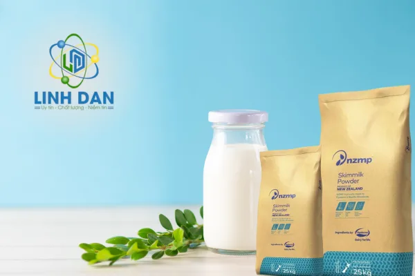 So sánh sữa bột gầy và sữa bột nguyên kem